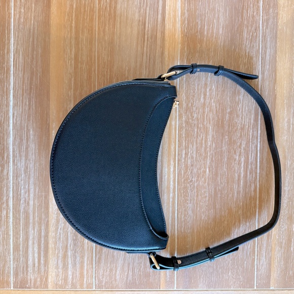 Loft Black Half Moon Shoulder Bag Purse - Picture 4 of 4